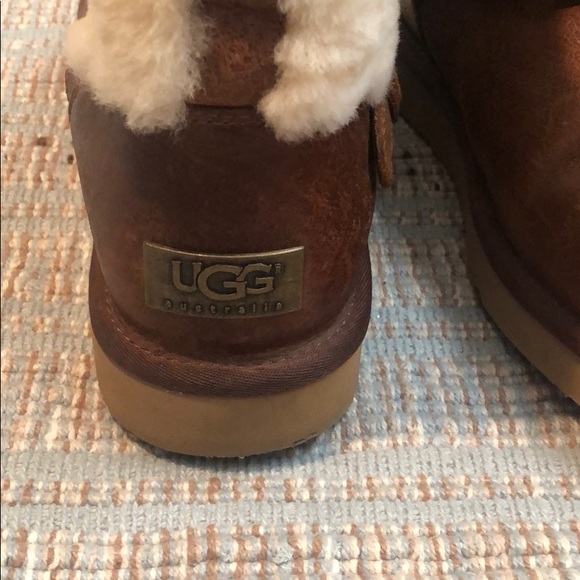 UGG tan women’s fur lined boots - final sale - Picture 12 of 13